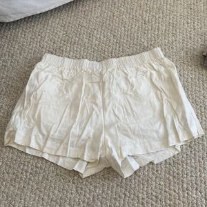 Princess polly BEACH HOUSE SHORTS OFF WHITE